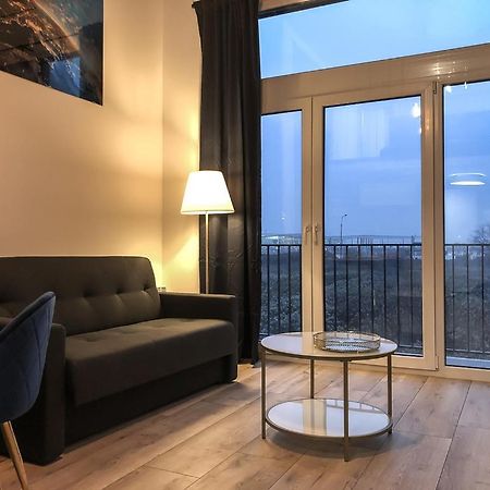 Airport Apartment Wroclaw Luaran gambar